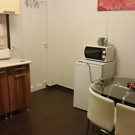 Livia Wellness Apartman Siofok